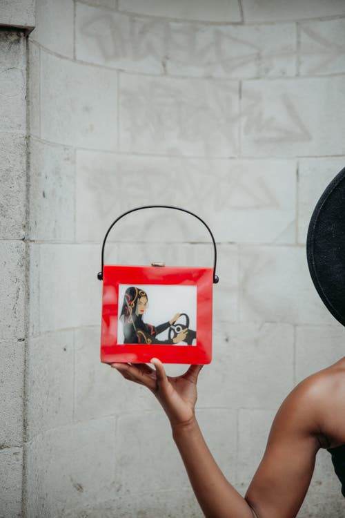 Larallan Jamilah Acrylic Top Handle Bag In Red