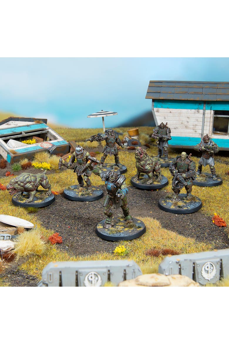 Miniatures Super Mutants Core Box, Alternate, color, Multicolored