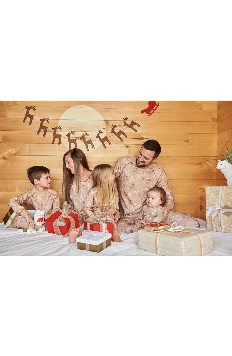 Deux par Deux Men's Two Piece Family Christmas Pajama Set, Alternate, color,