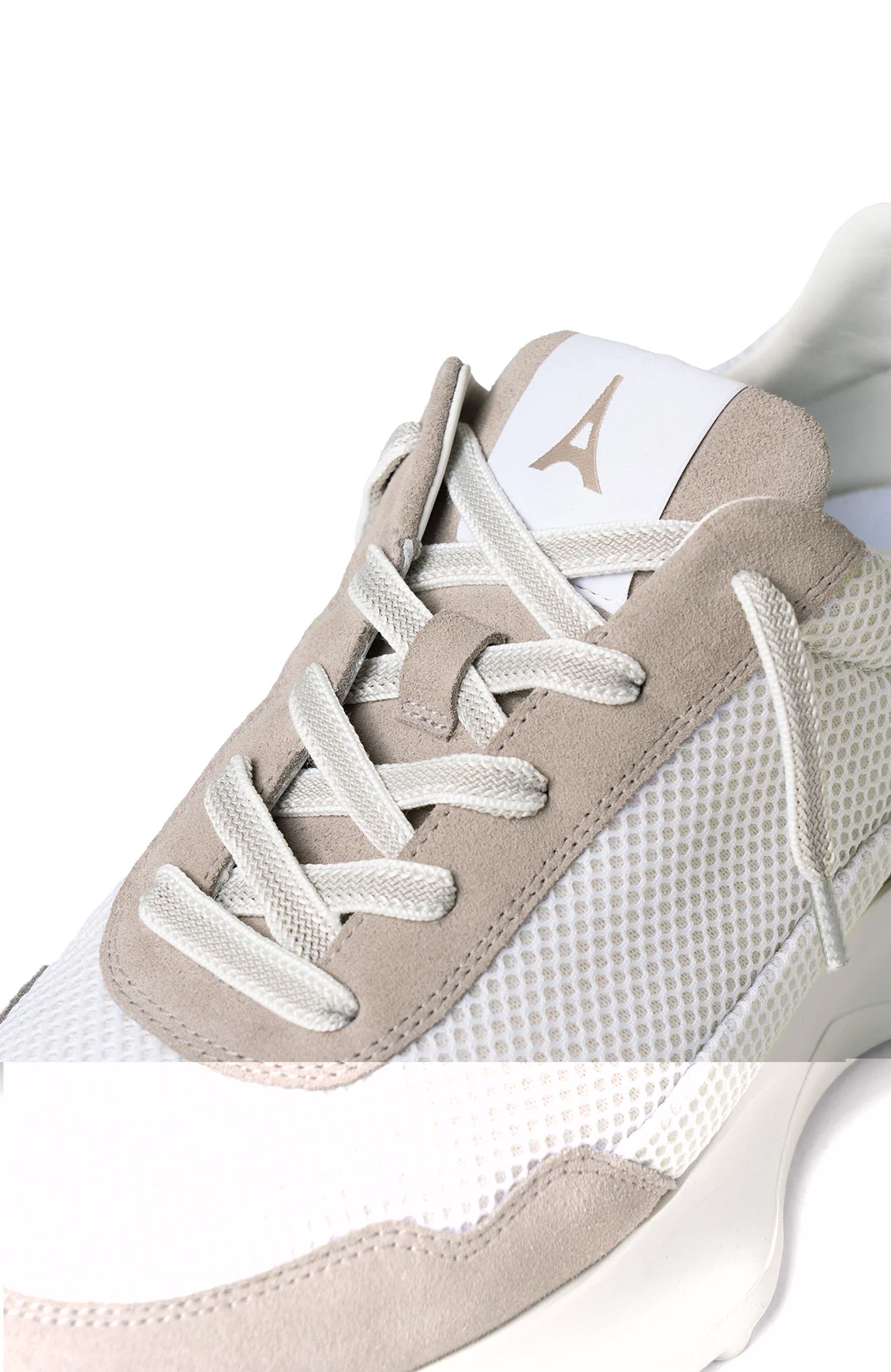 The Artiste Runner, Alternate, color, White/Beige