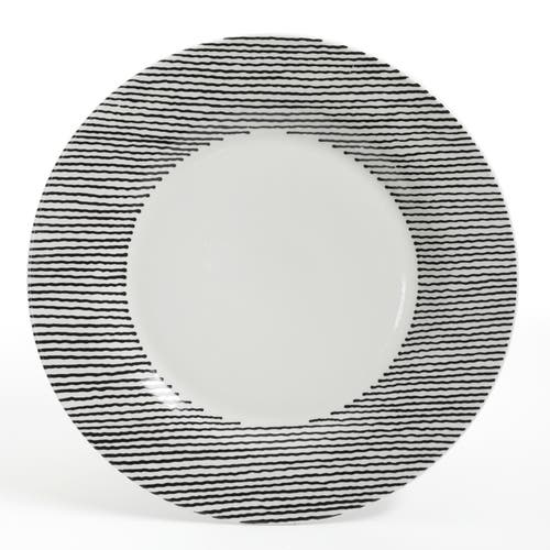 Gibson Home Marigold 16 Piece Fine Ceramic Dinnerware Set, Service For 4 In White