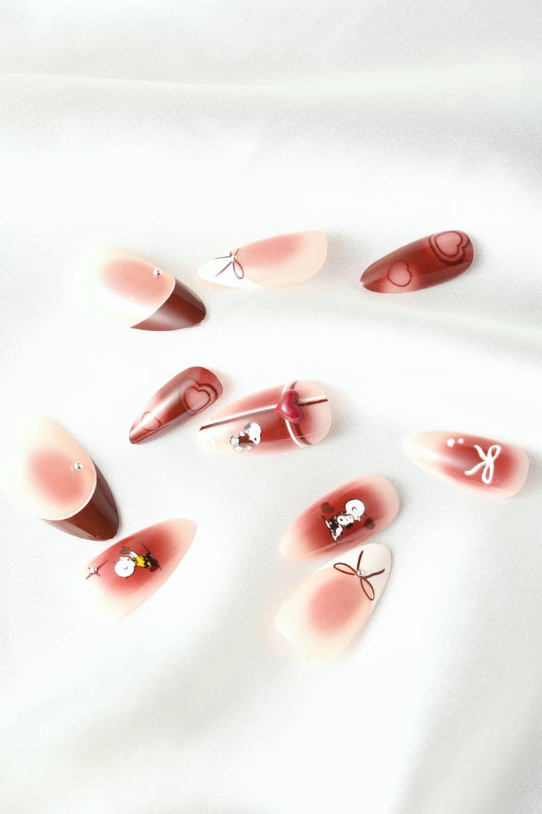 Hearts Of Snoopy Almond Press On Nails, Main, color, Red