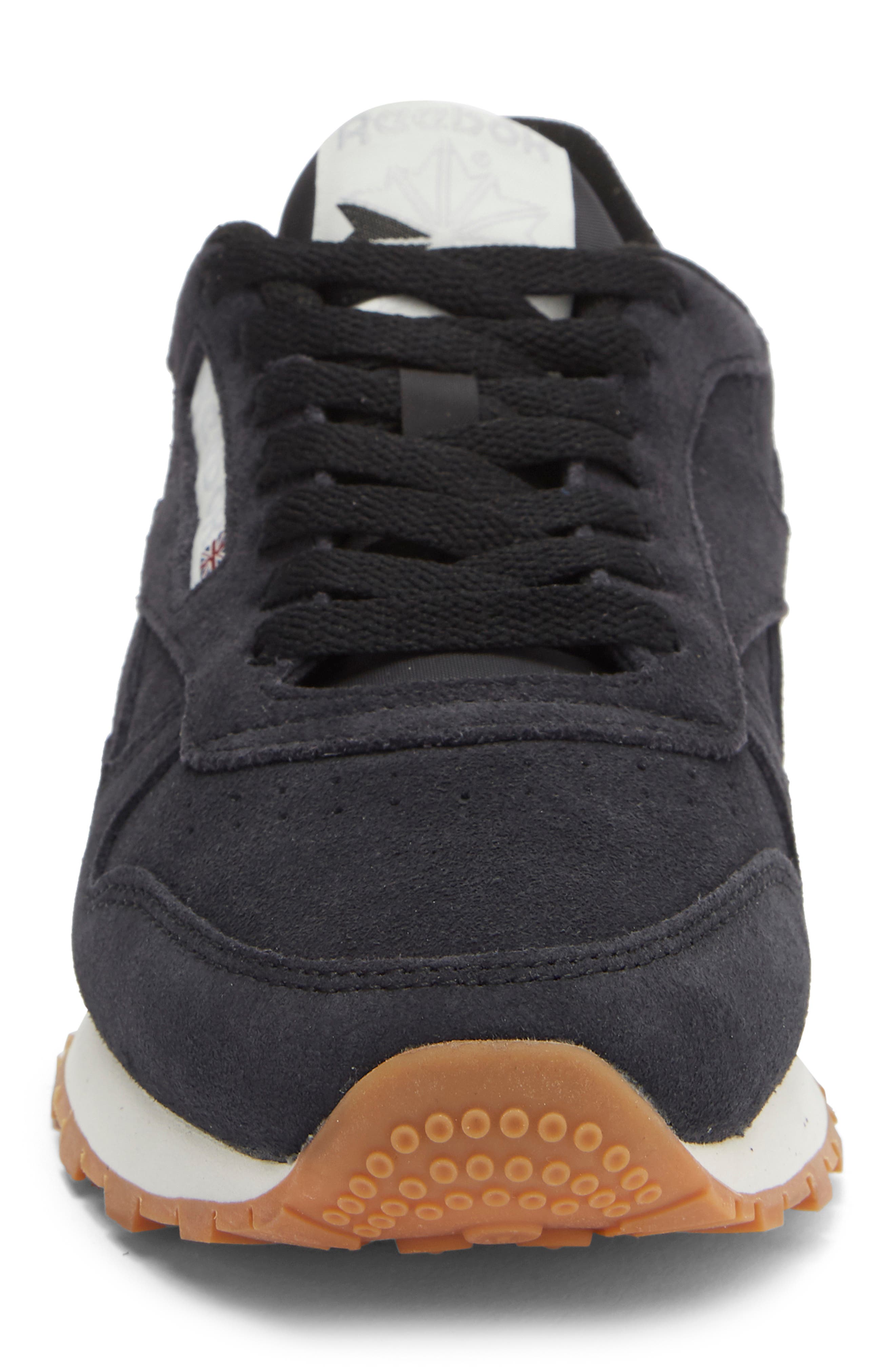 Classic Leather Sneaker, Alternate, color, BLACK/CHALK/GUM