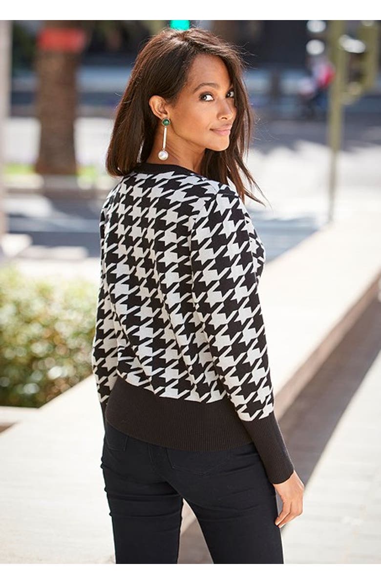 LASCANA Women's Pearl Button Houndstooth Cardigan, Alternate, color, Black Patterned