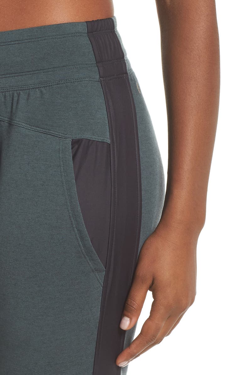 Zella Milla Jogger Pants, Alternate, color,