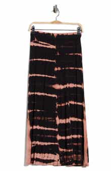 GO COUTURE Slit Maxi Skirt