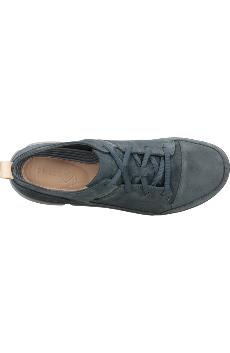 Clarks<sup>®</sup> Tri Turn Sneaker, Alternate, color,
