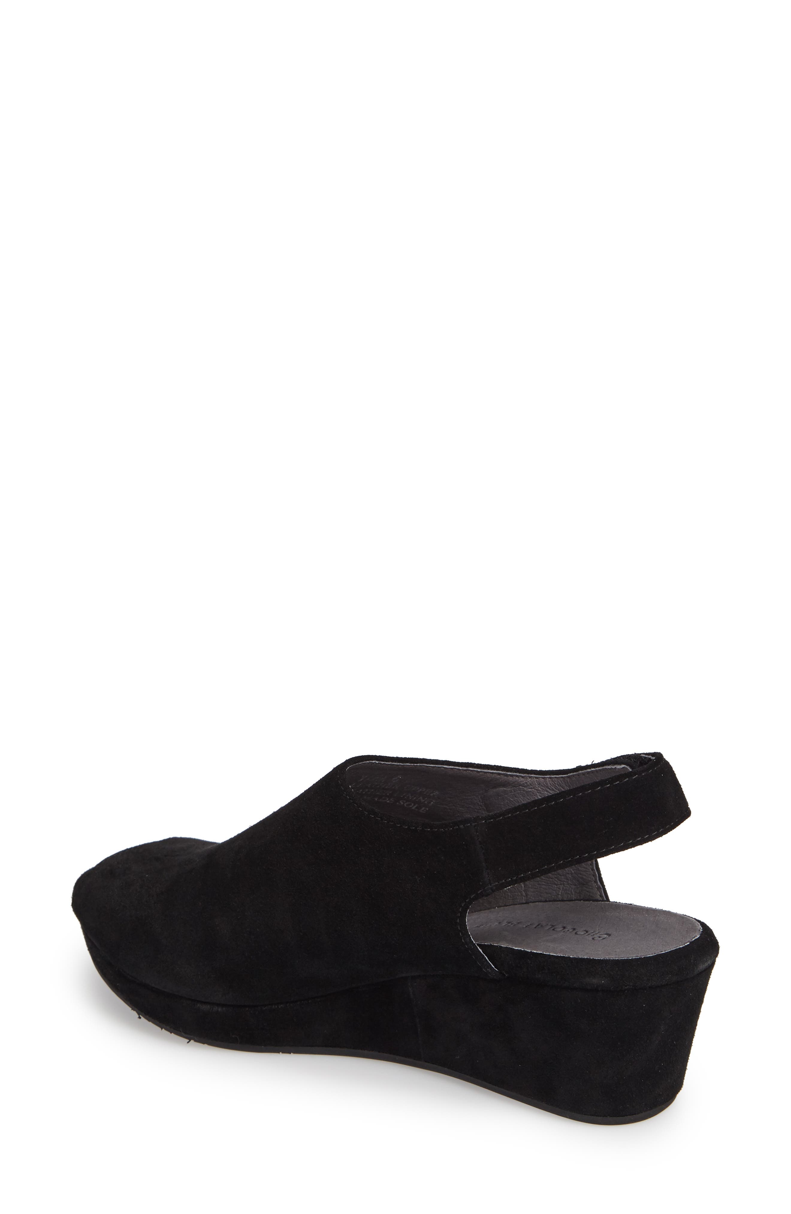 Chocolat Blu Yana Wedge Sandal, Alternate, color, 