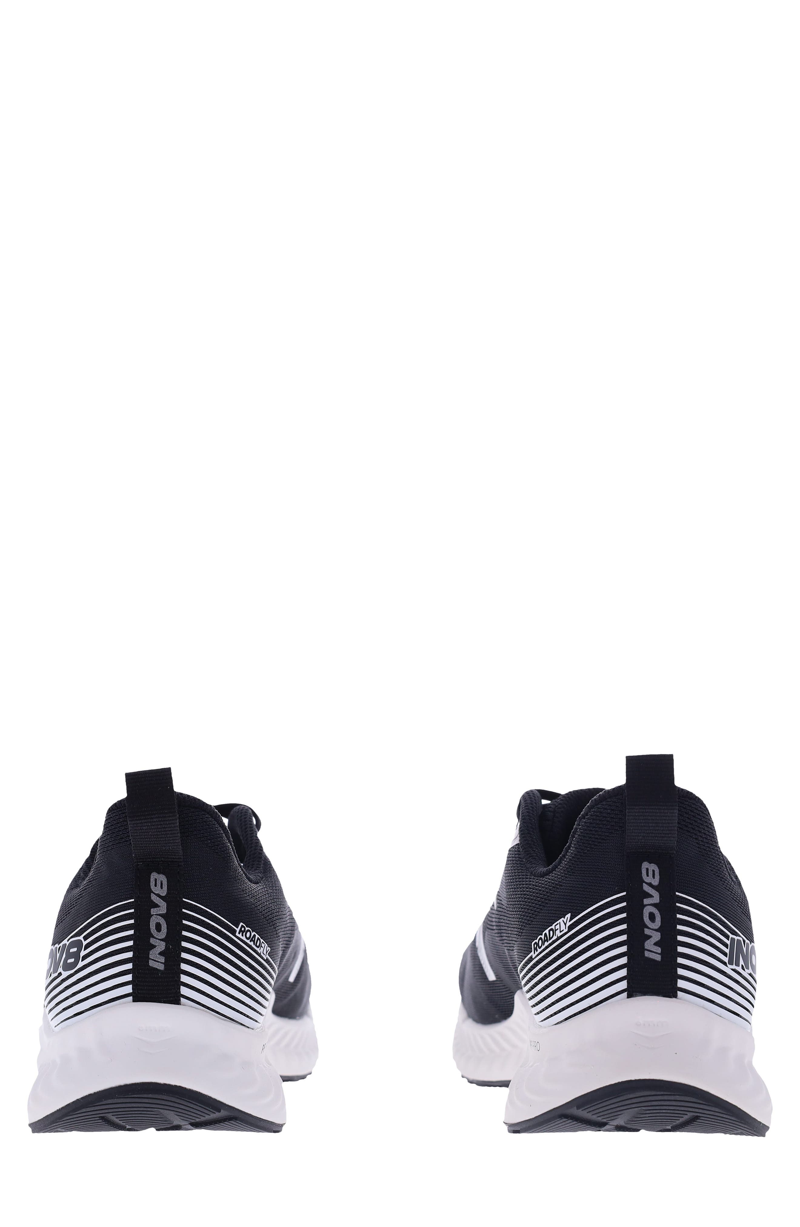 Roadfly Running Shoe, Alternate, color, BLACK/ WHITE