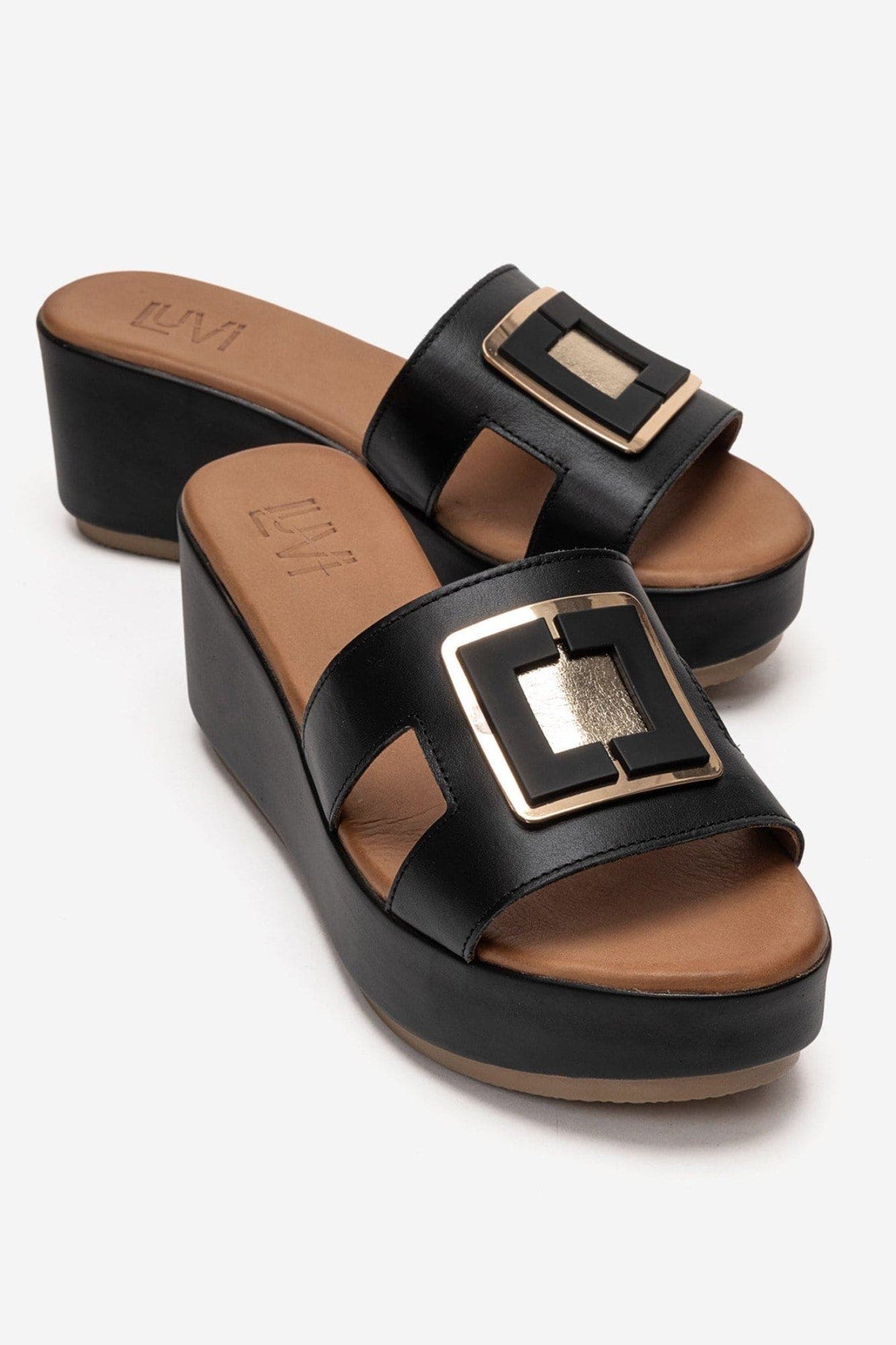 Hiola Leather Platform Sandal, Main, color, Black