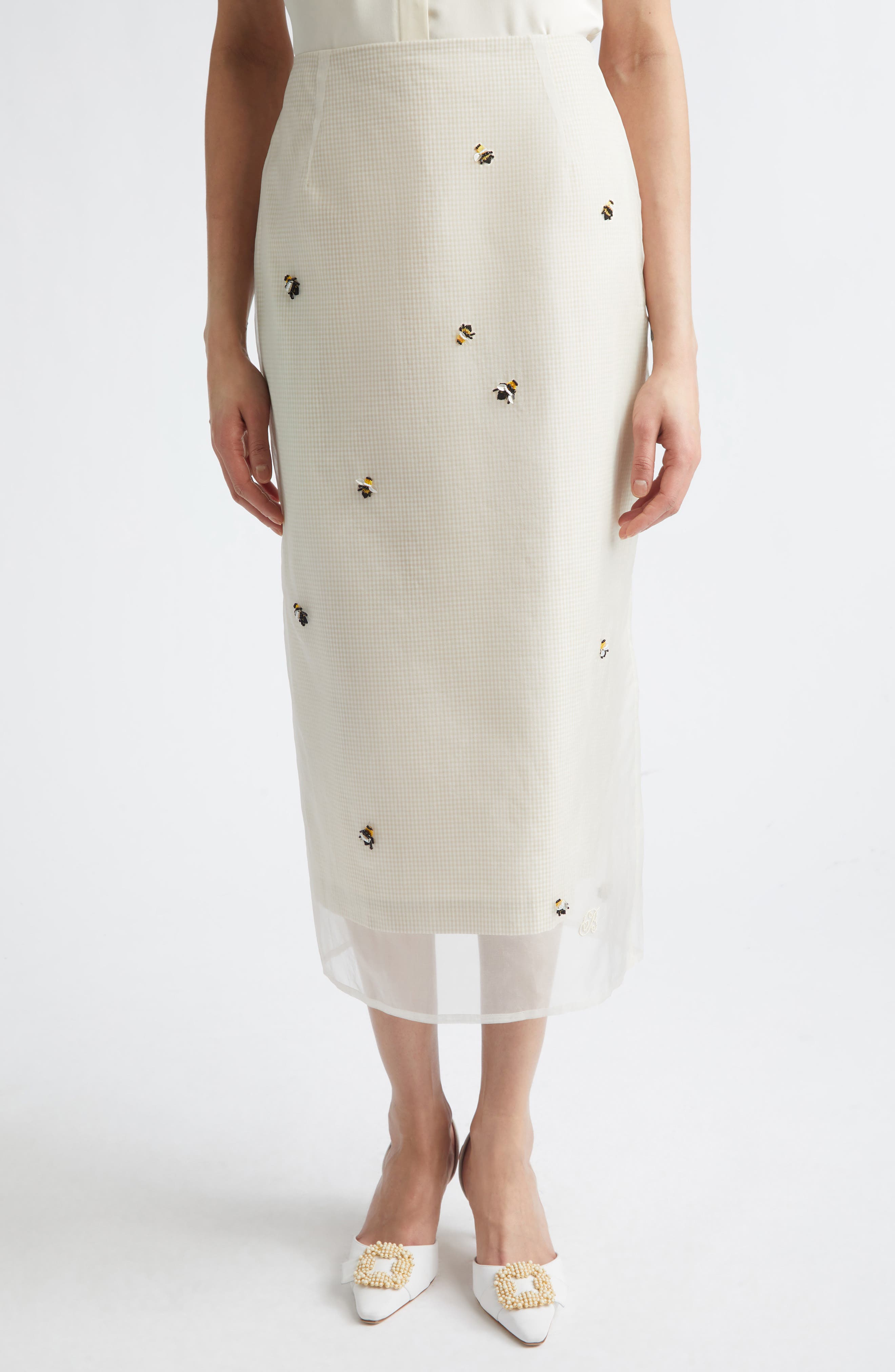 selected BEES EMBROIDERY