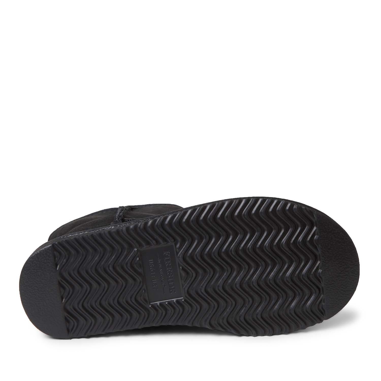 DEARFOAMS Fireside By Dearfoams Rosebery Genuine Shearling Boot, Alternate, color, Black