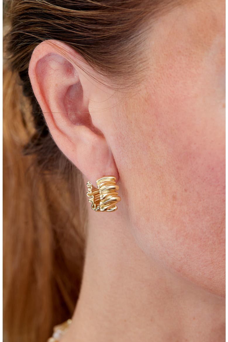 18K Gold Plated Wavy Huggie Hoop Earrings, Alternate, color, YELLOW