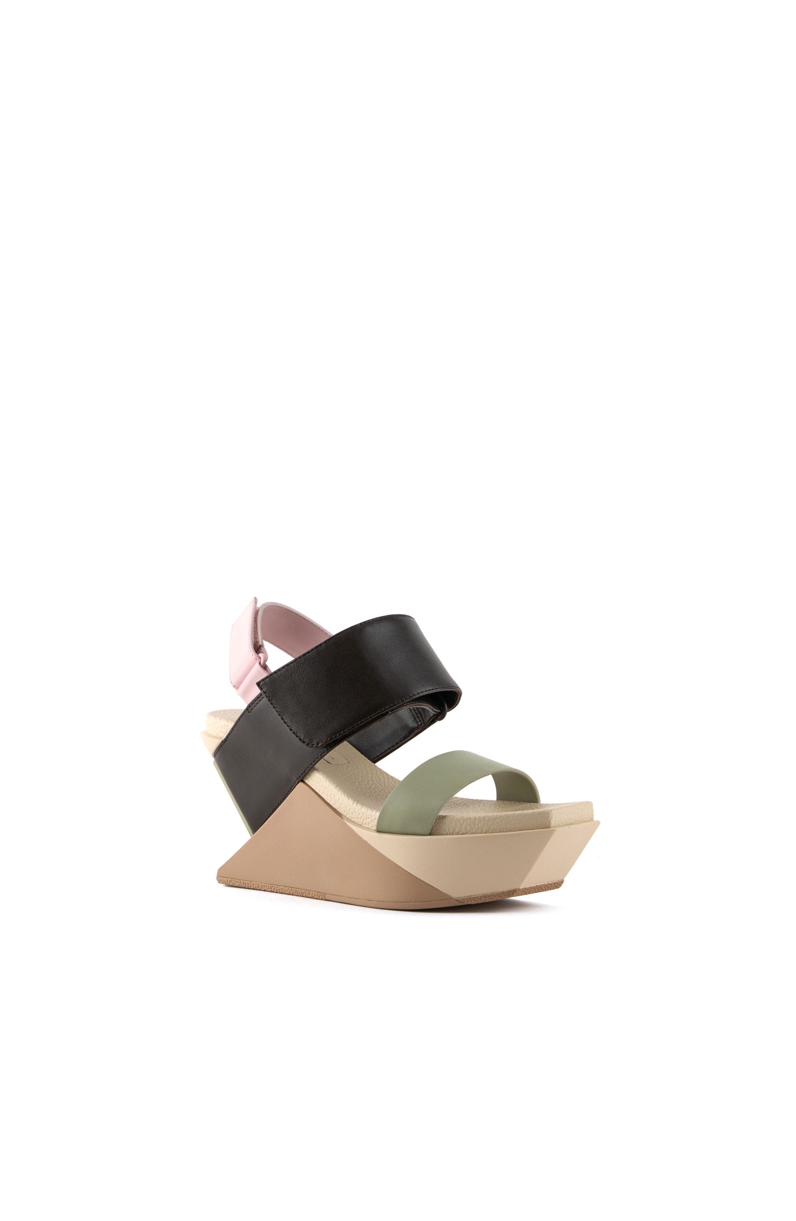 Delta Wedge Sandal, Alternate, color, Blossom