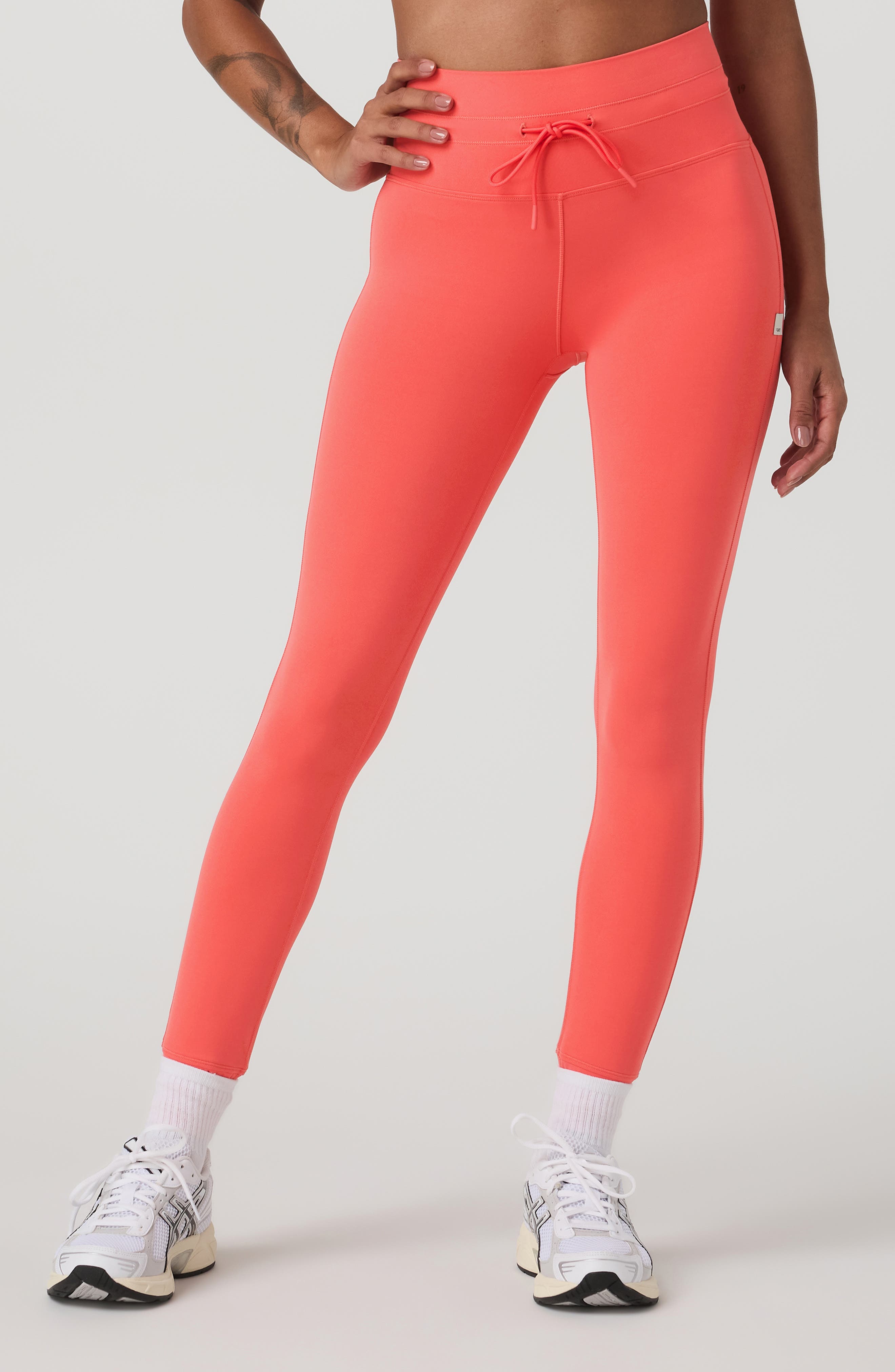 BRIGHT CORAL