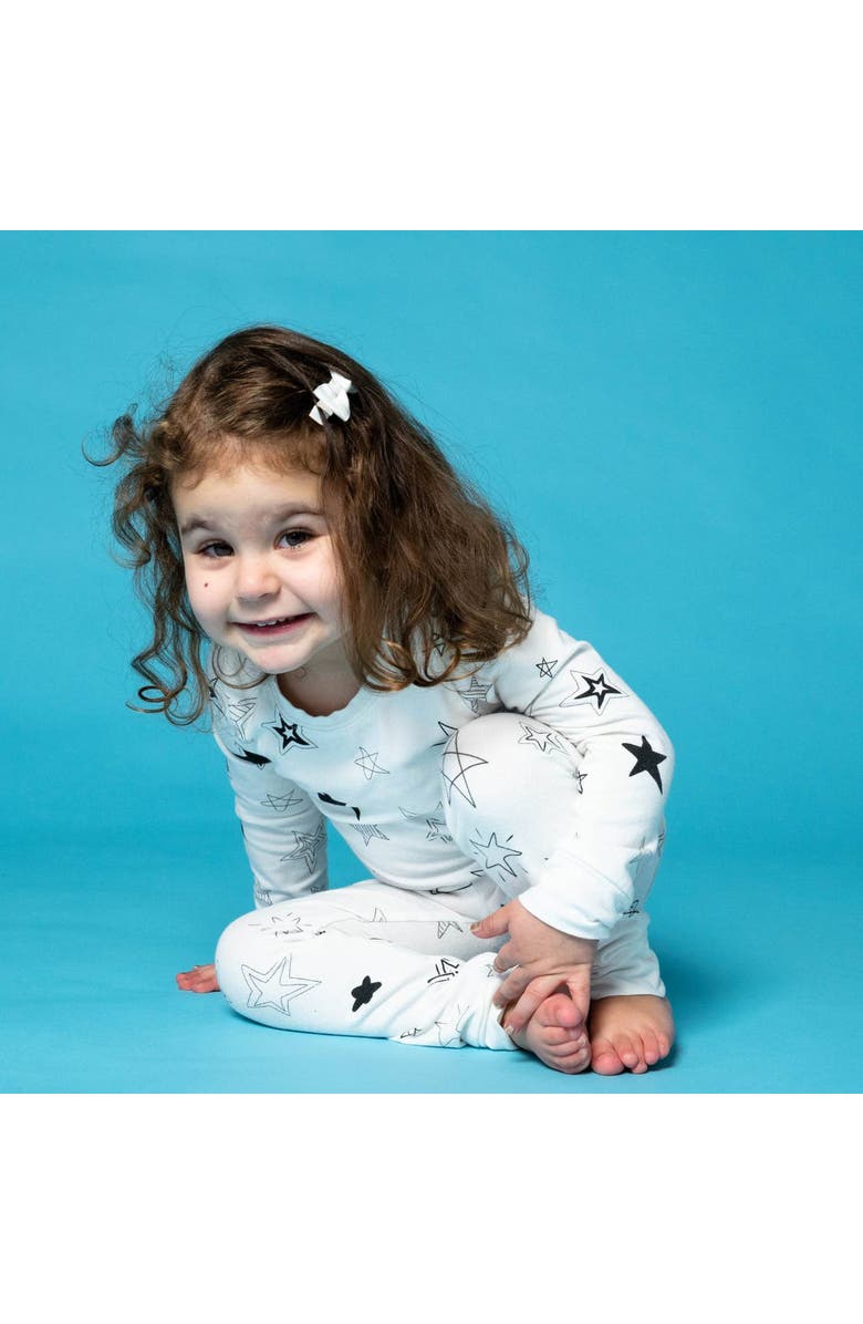 Norani Kids Organic Two-Piece Pajama Set in Stars, Alternate, color, Stars