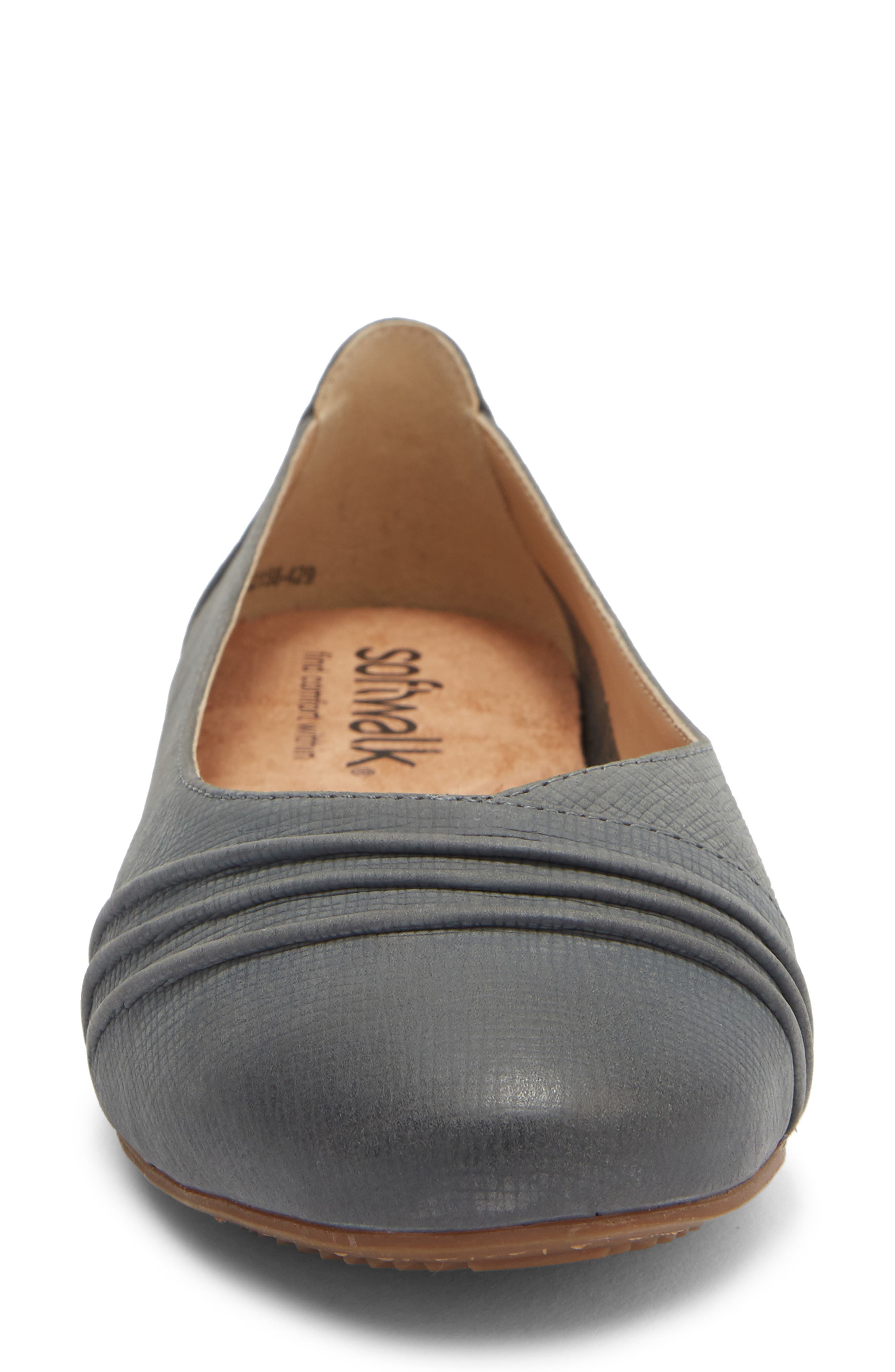 Safi Flat, Alternate, color, DENIM NUBU