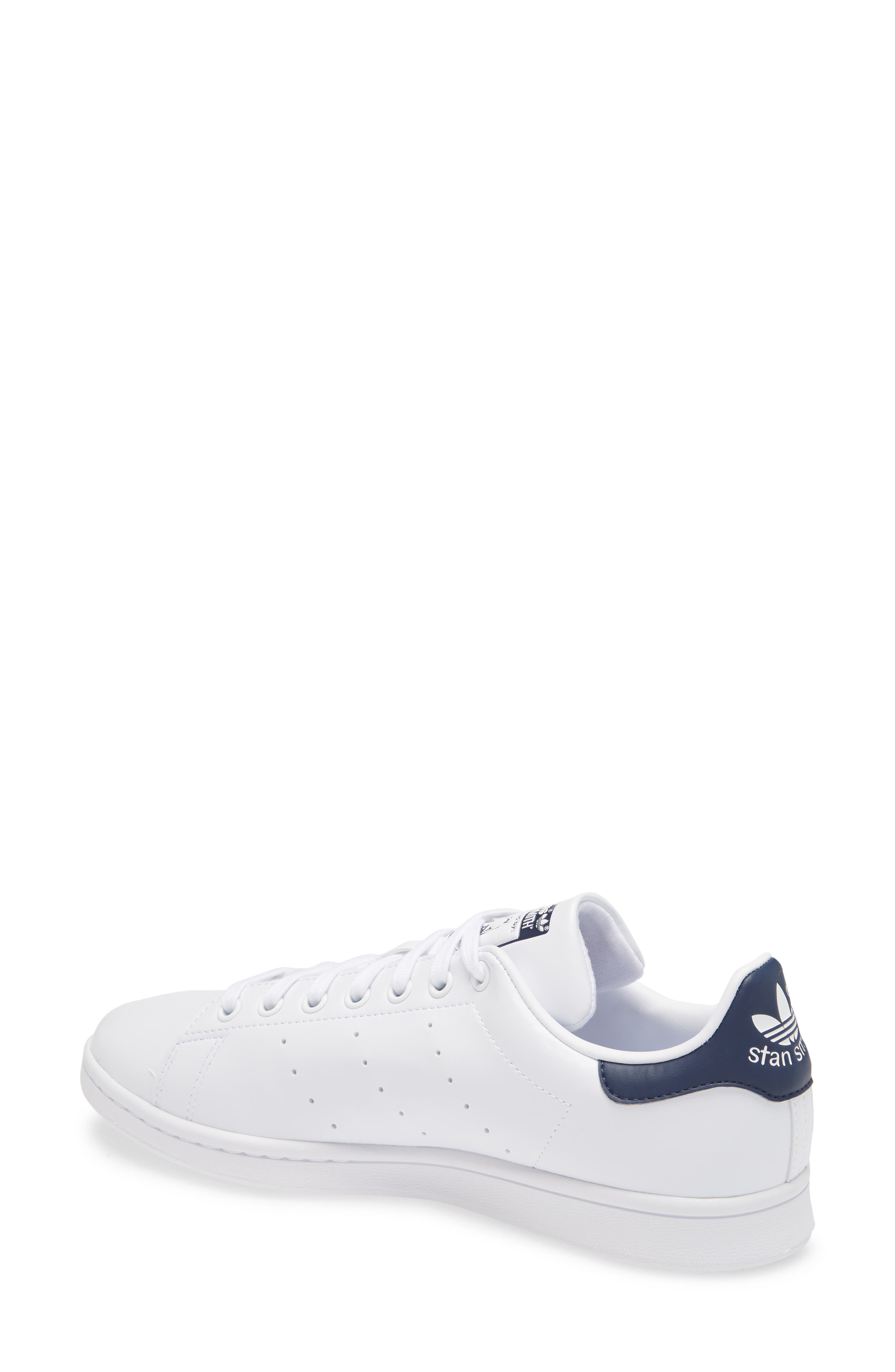 Stan Smith Low Top Sneaker, Alternate, color, WHITE/ WHITE/ COLLEGIATE NAVY