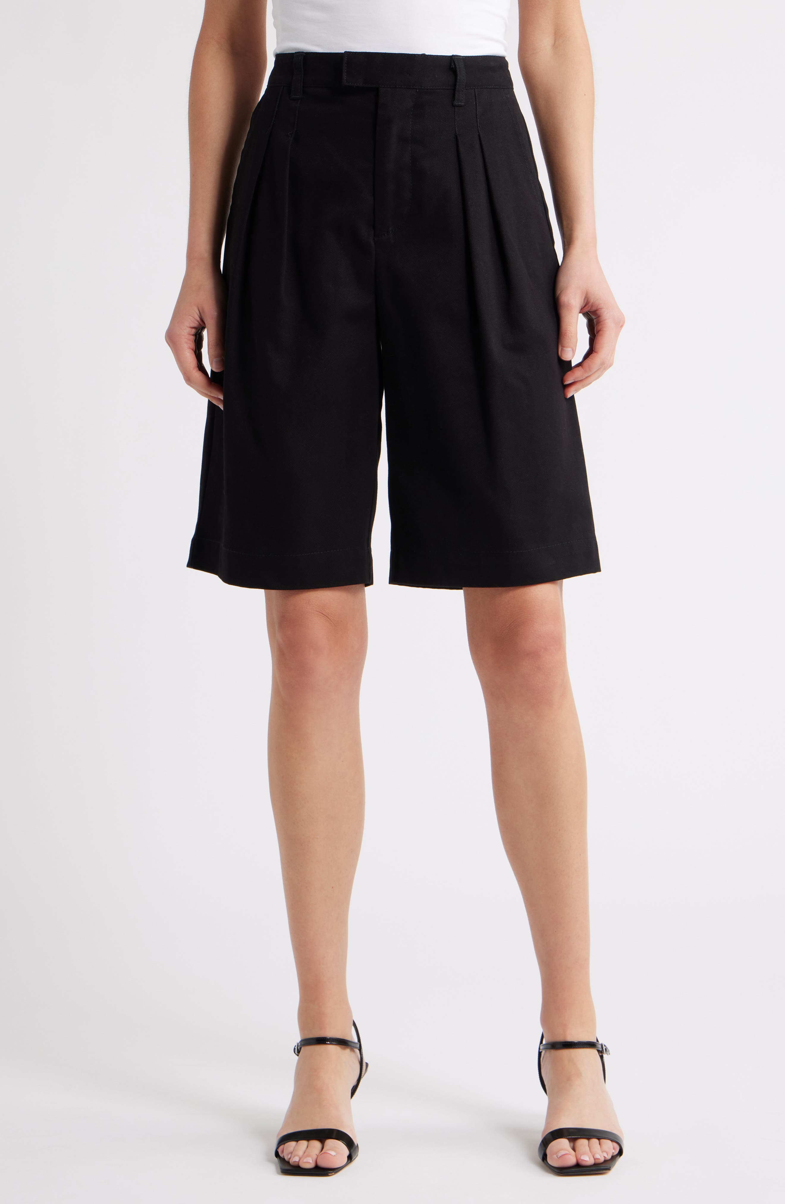 Steve Madden Ivana Pleated Front Cotton Shorts