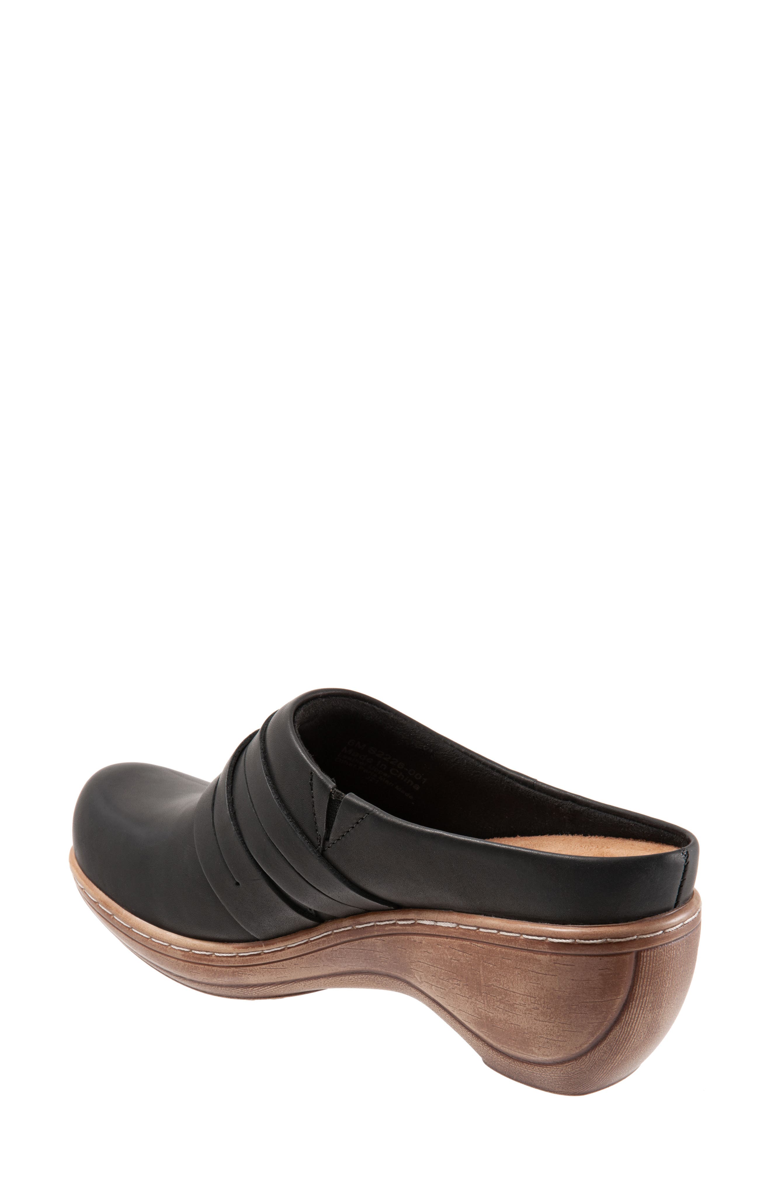 SoftWalk<sup>®</sup> Mackay Leather Clog, Alternate, color, 