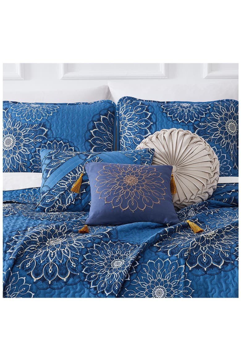 Midnight Floral Quilt Set, Alternate, color, BLUE