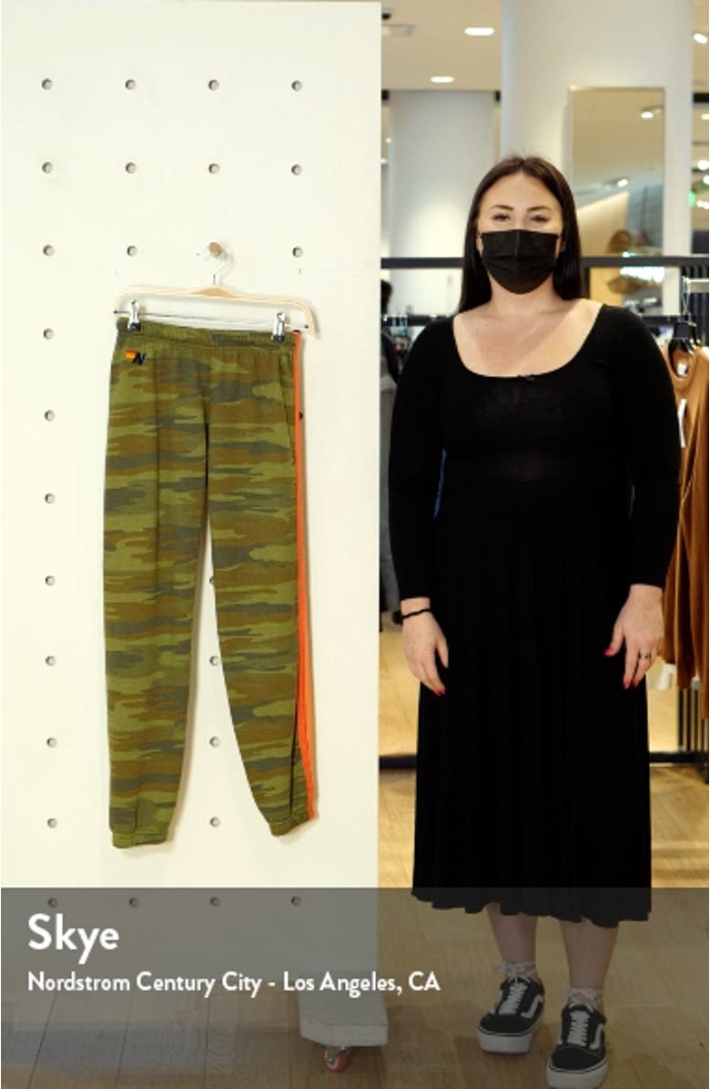 Four Stripe Sweatpants, sales video thumbnail