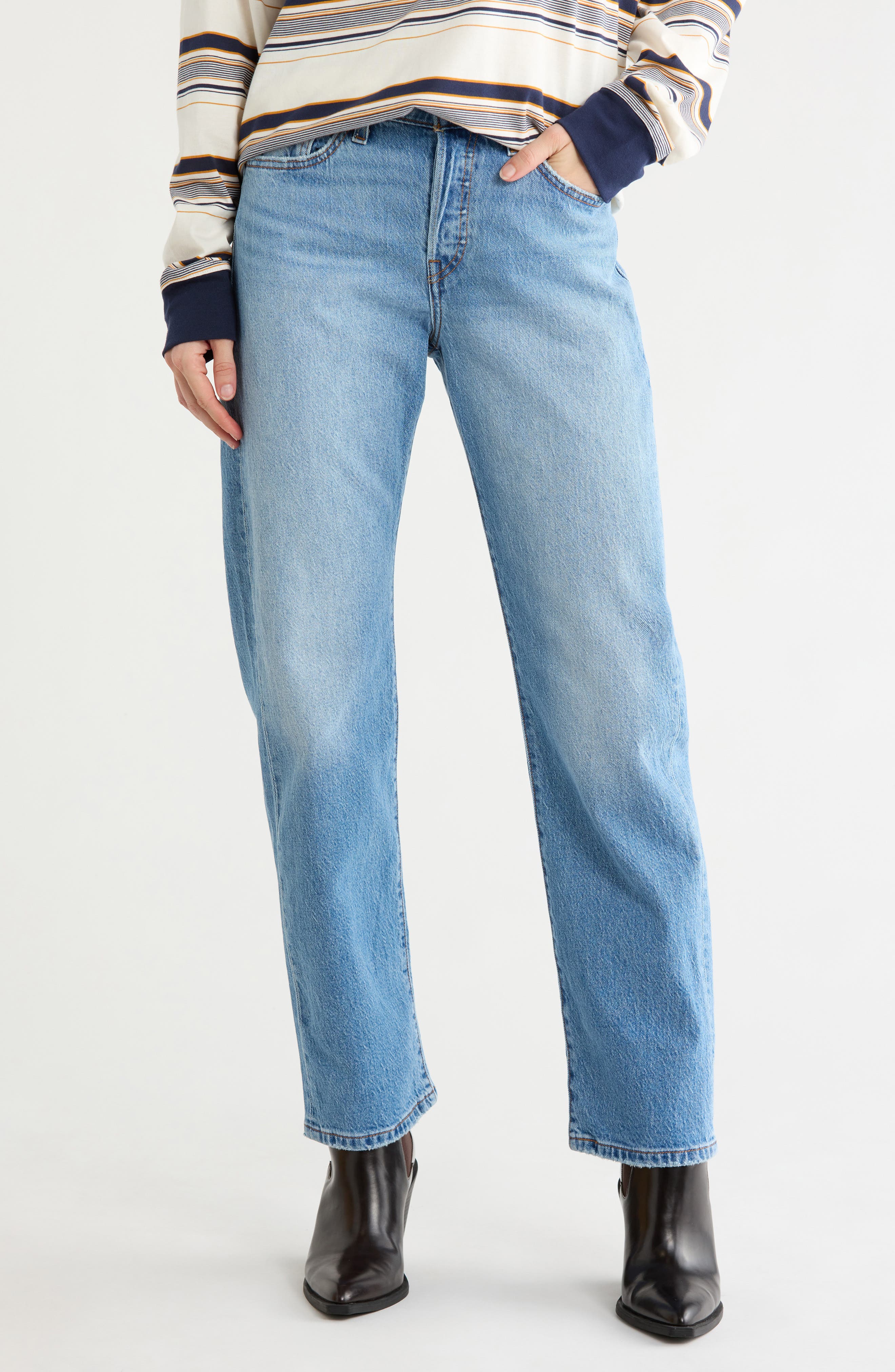 501® Curve High Waist Straight Leg Jeans