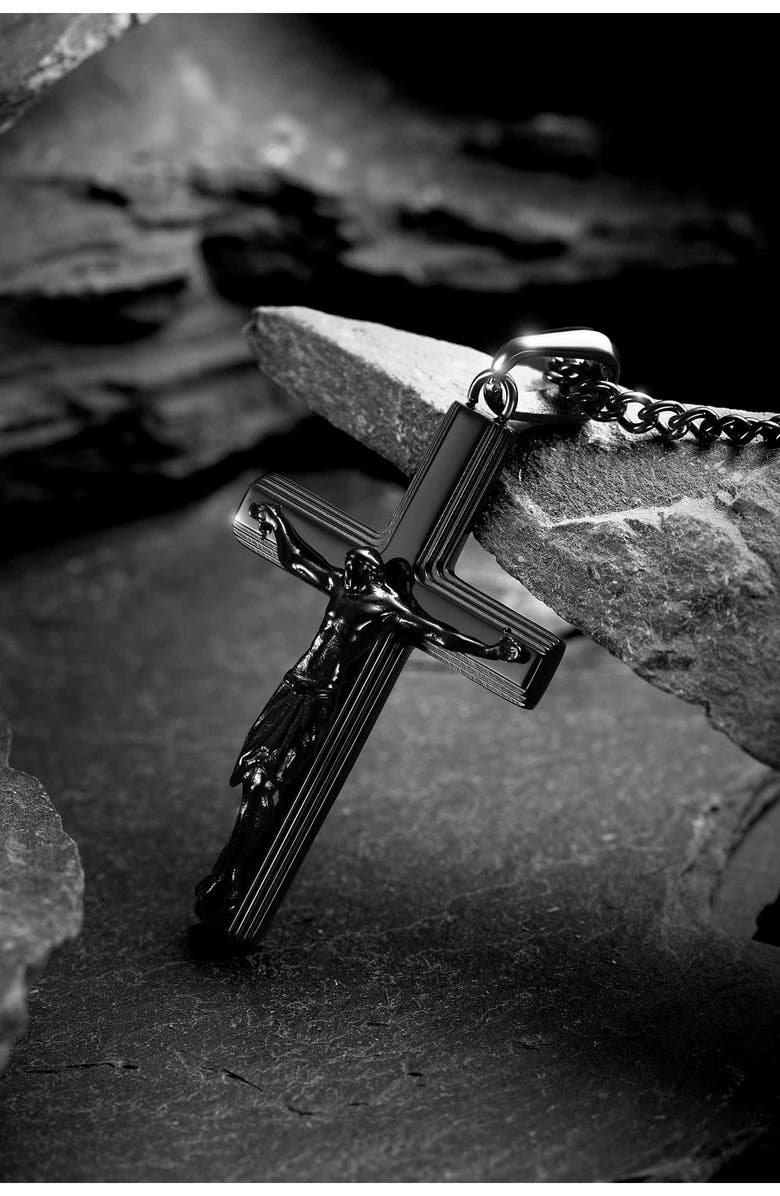 Vincero Men's Crucifix Pendant Necklace, Alternate, color, Black