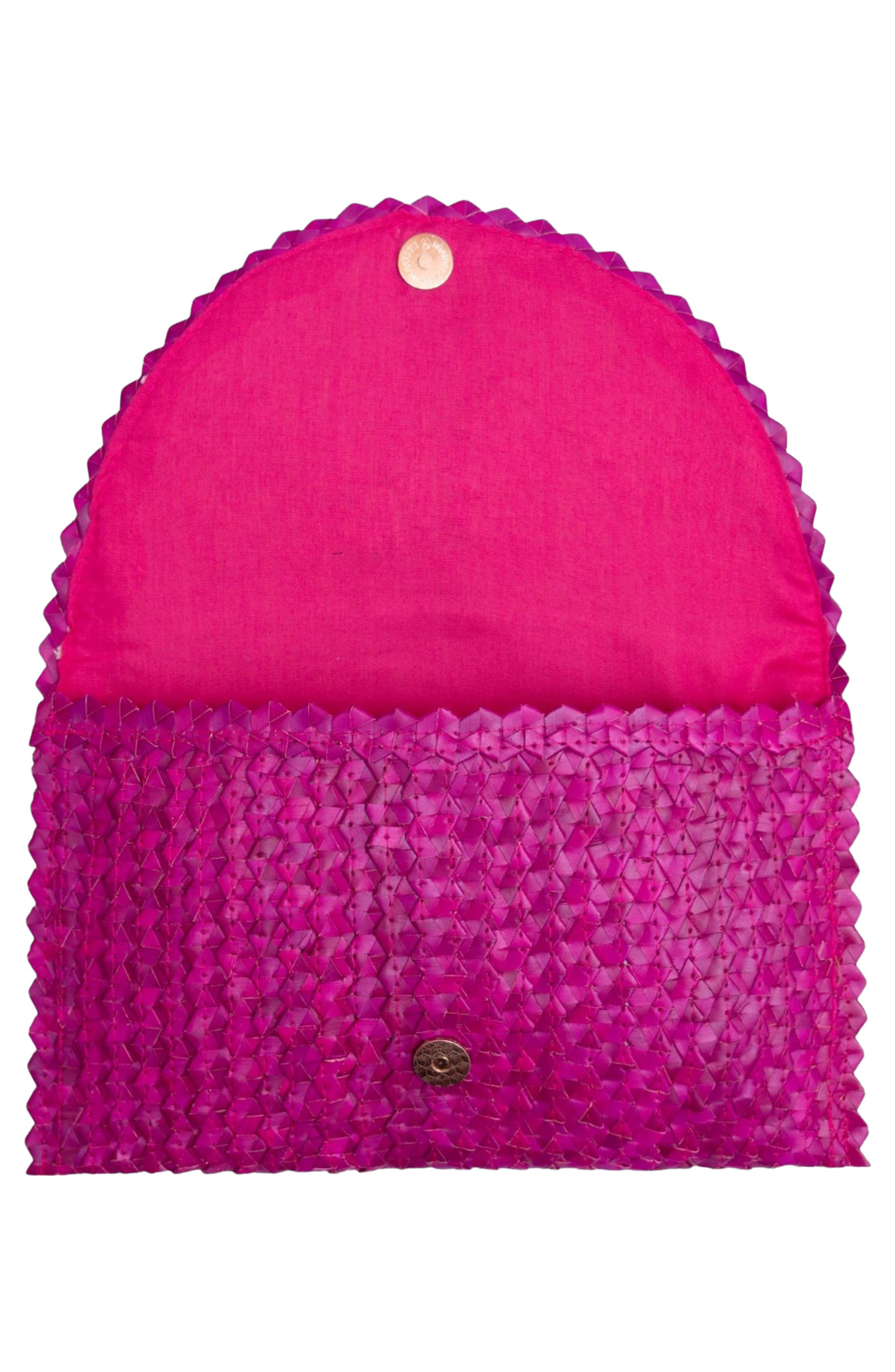 Jelavu Coco Seashell Trim Handwoven Raffia Clutch, Alternate, color, Fuchsia