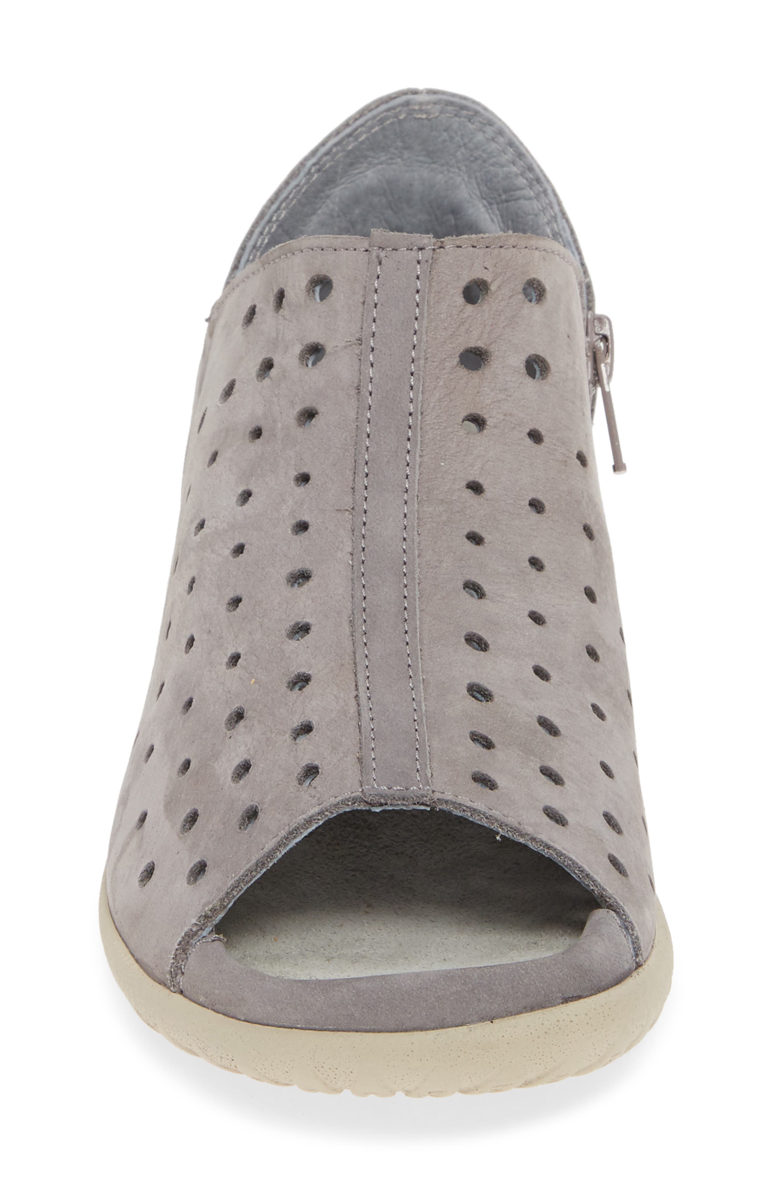 Hikoa Wedge Sandal, Alternate, color, SMOKE GREY NUBUCK LEATHER