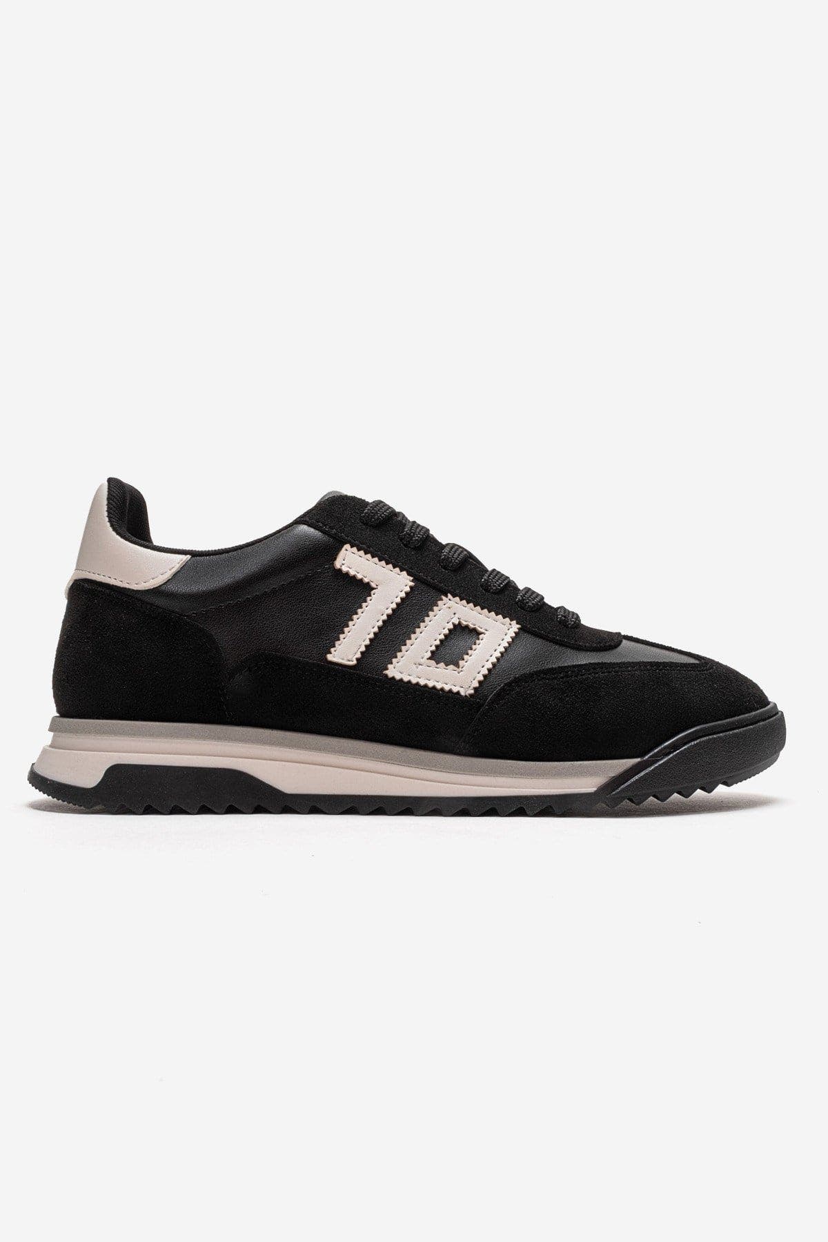 Prologue Shoes Arvon Sneaker, Alternate, color, Black