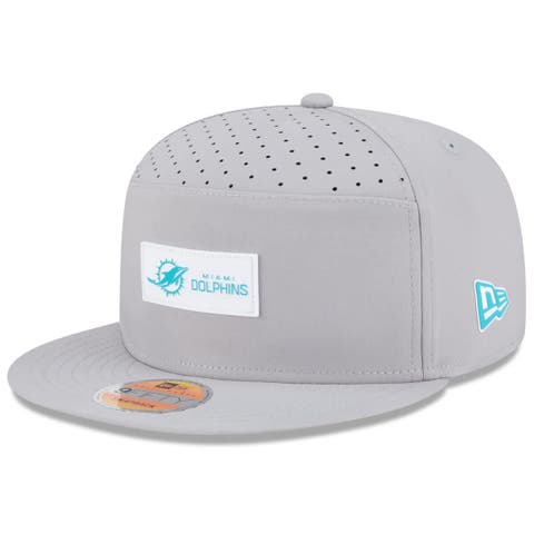 Men's New Era Gray Miami Dolphins 2025 Sideline  Split Panel 9FIFTY Snapback Hat
