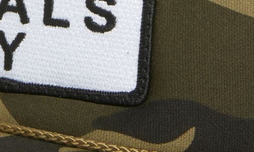 Friday Feelin ' Locals Only Patch Trucker Hat In Camo