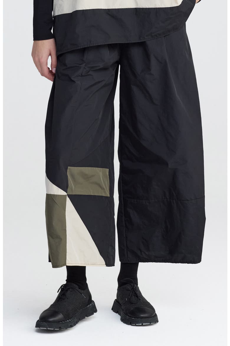 Brooklyn Cropped Graphic Pants, Alternate, color, Black
