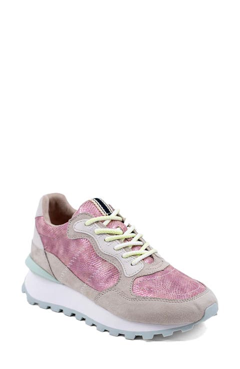 Phoebe Sneaker (Women)