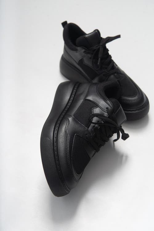 Prologue Shoes Pure Mesh Sneakers In Black