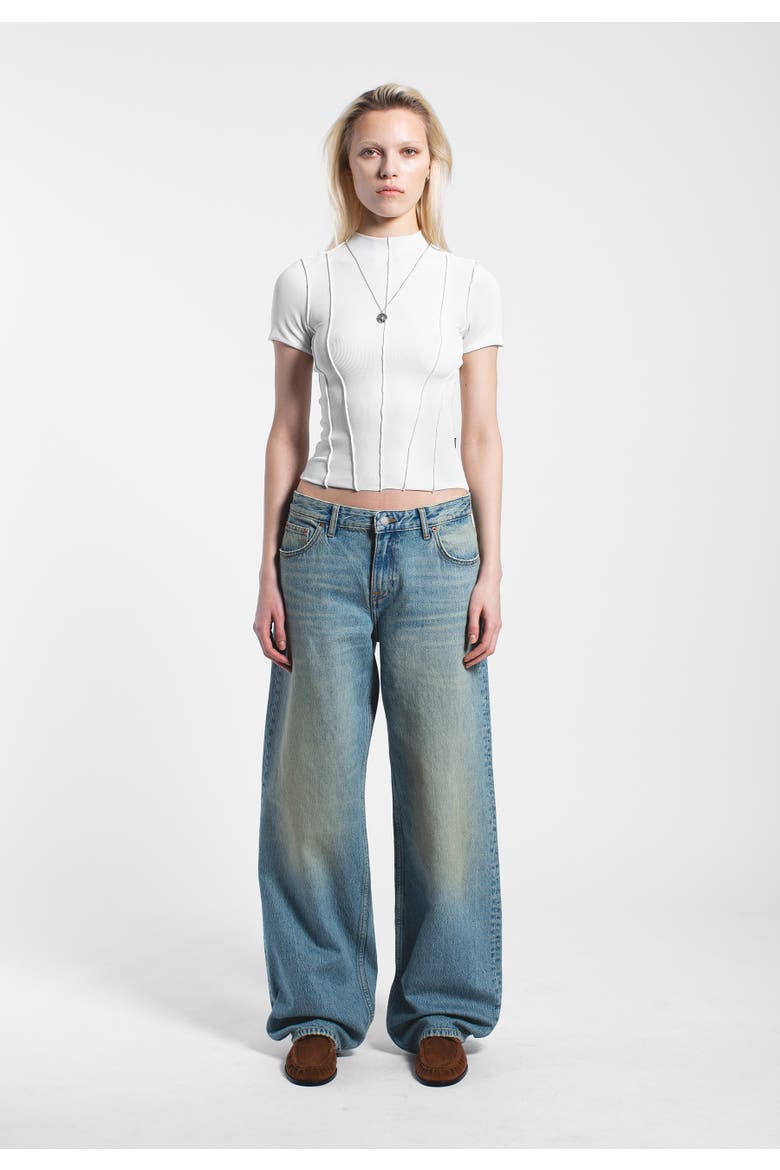 Hill Low Relaxed Jeans, Alternate, color, Stream Sky Aged