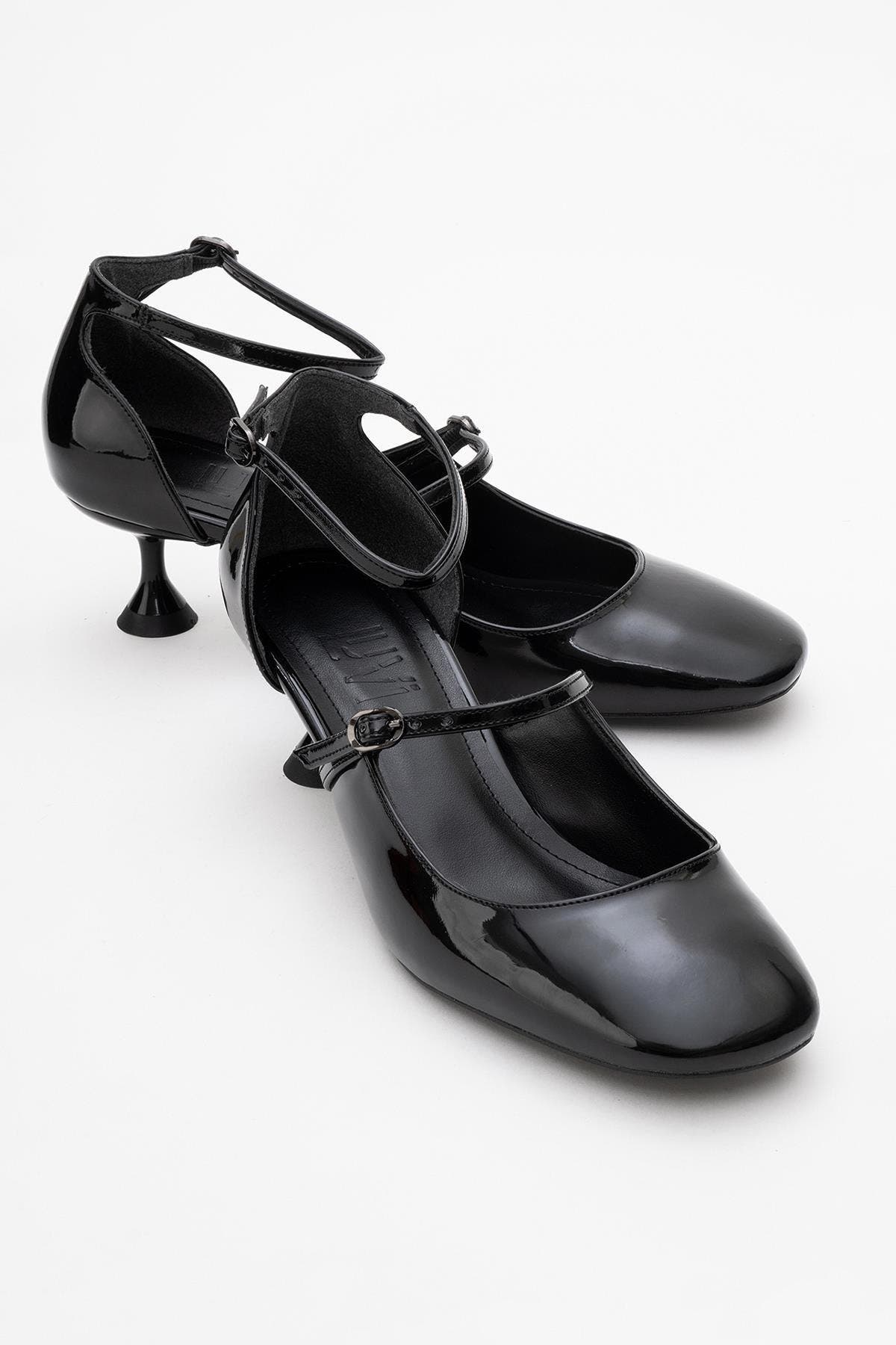 Prologue Shoes Emly Square Toe Slingback Pump, Alternate, color, Black Patent
