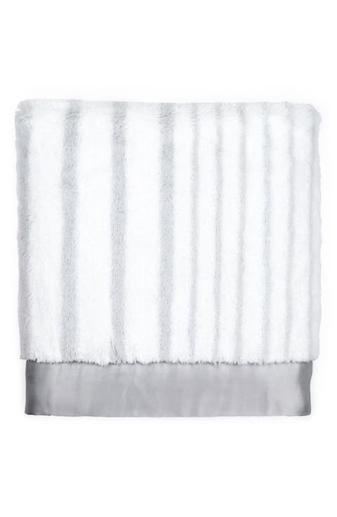 Luxe Strand Faux Fur Blanket