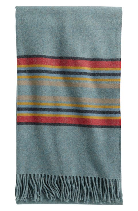5th Avenue Throw Blanket