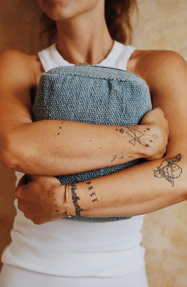 Bennd Indigo Ayurvedic Yoga Block, Alternate, color, Indigo