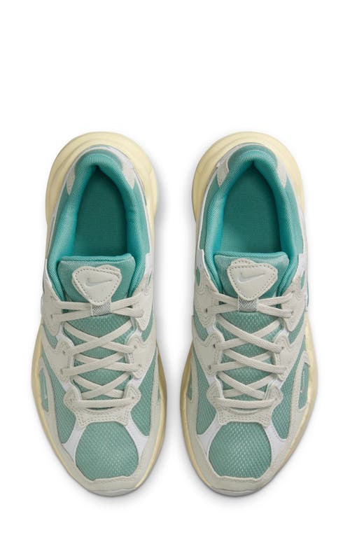 Nike Al8 Sneaker In Multi