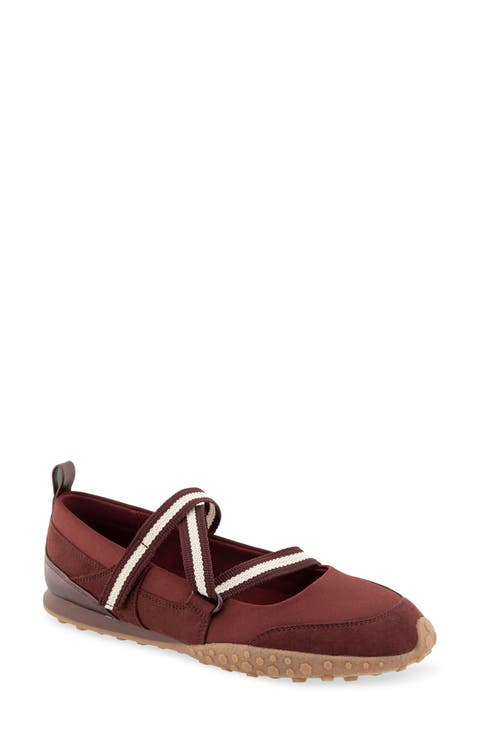 Vesper Slip-On Sneaker