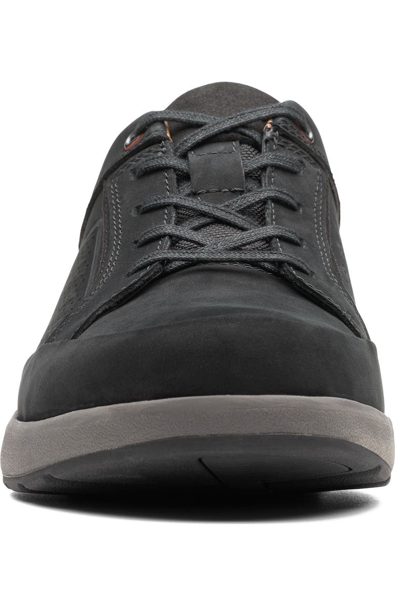 Clarks<sup>®</sup> Un Trail Form Sneaker, Alternate, color,