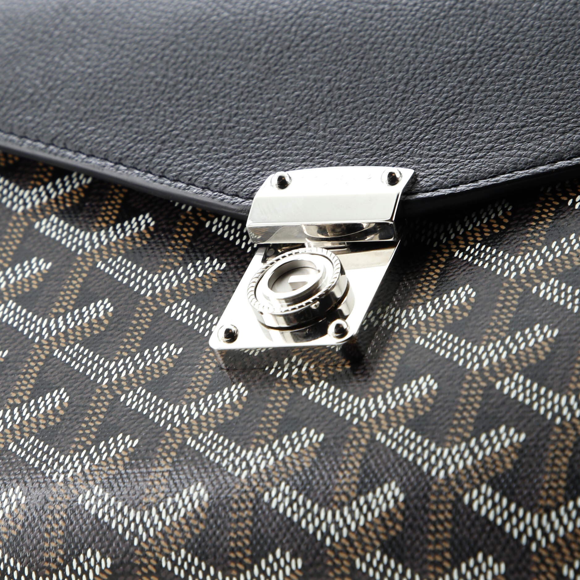 Pre-Owned Goyard Chypre Wallet on Strap Coated Canvas with Leather, Alternate, color, 