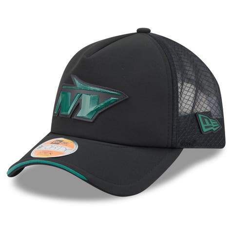 Men's New Era Black New York Jets 2026 Sideline Apex 9FORTY Adjustable Trucker Hat