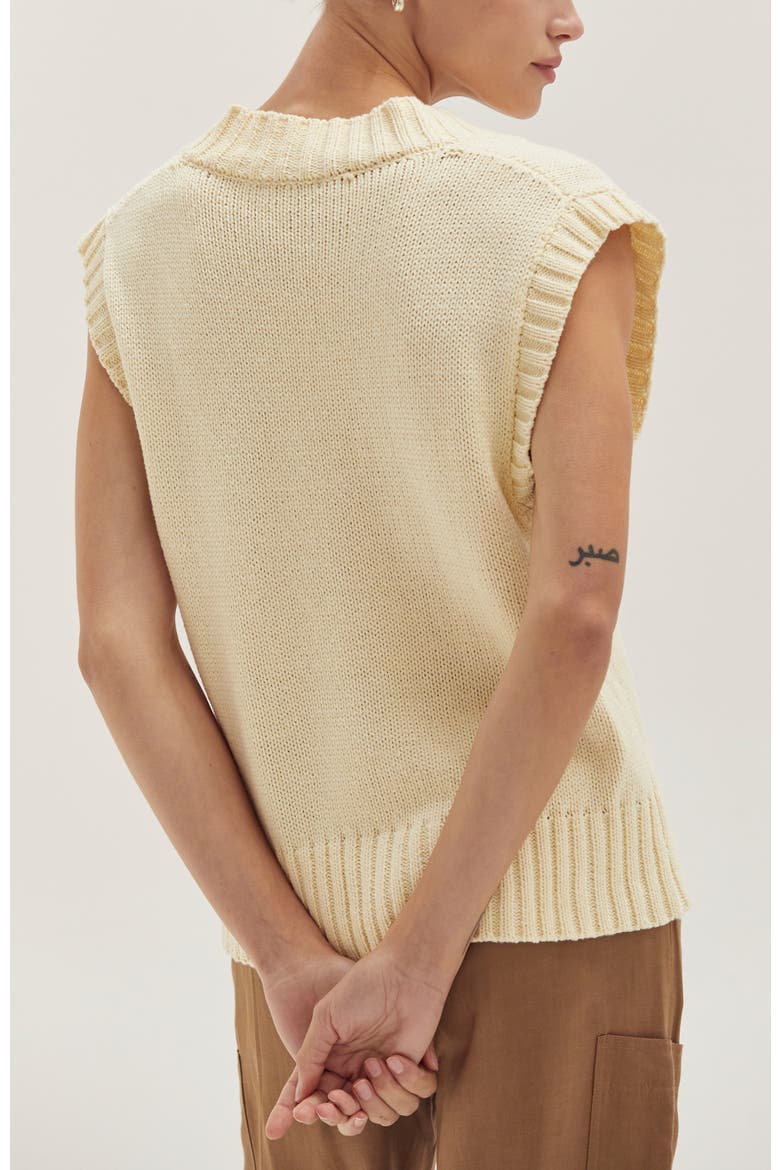 V-Neck Sweater Vest, Alternate, color, Cream