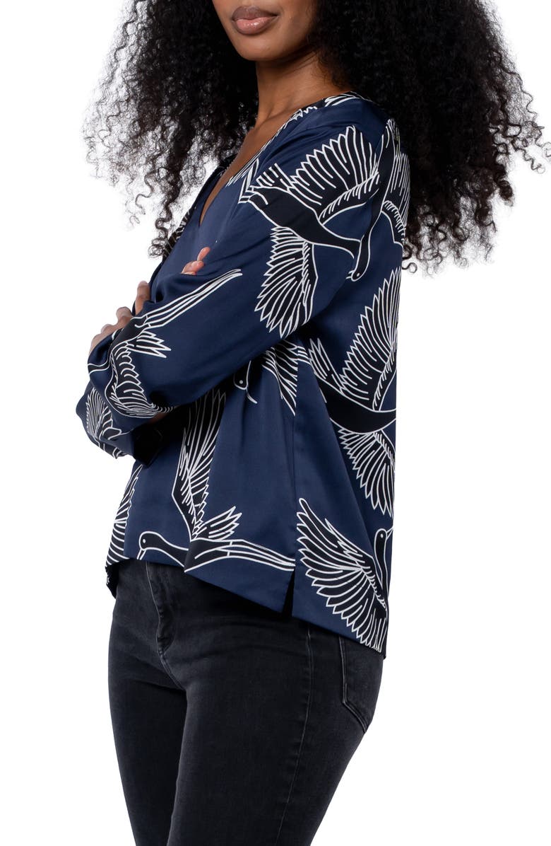 CIEBON Jones Bird Print V-Neck Top, Alternate, color, Navy Multi