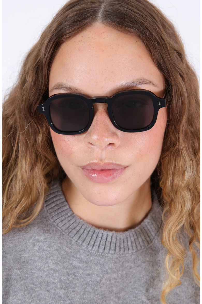 Washington Sunglasses, Alternate, color, Black / Grey