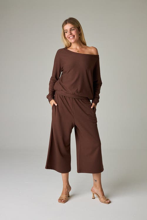 Eavolu Baikal Eco-luxe Fleece Off-shoulder Crop Top In Brown